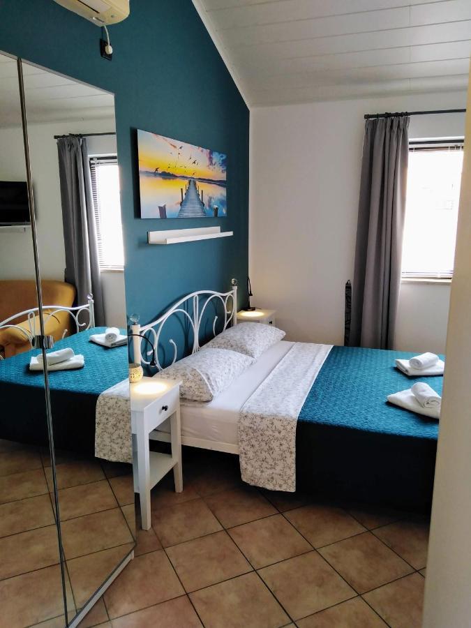 Guesthouse Mila Rovinj Exterior photo